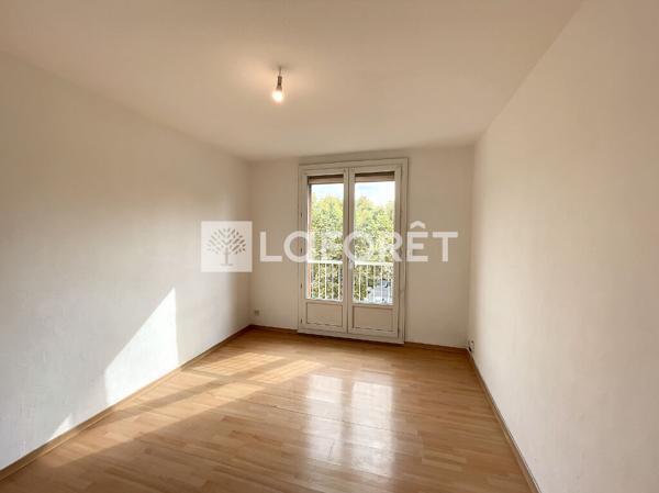Location appartement Salon-de-Provence - 4 pièce(s) - 68 m² - 720 €/mois
