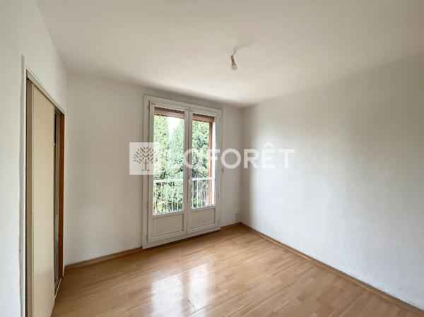 Location appartement Salon-de-Provence - 4 pièce(s) - 68 m² - 720 €/mois