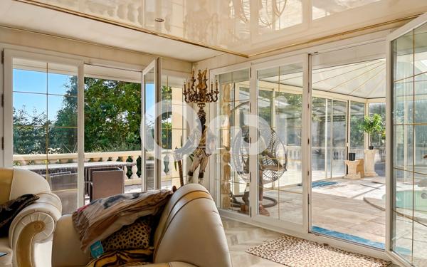 Maison à vendre    6 pièces • 320 m2 Arnières-sur-Iton