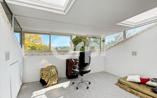 Maison à vendre    6 pièces • 320 m2 Arnières-sur-Iton