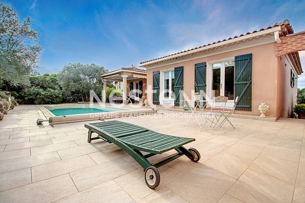 Maison Provençale à vendre à Vidauban - 5 pièces avec piscine