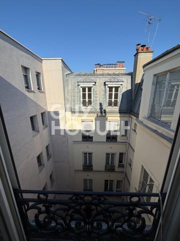 Studio en dernier étage avec ascenseur