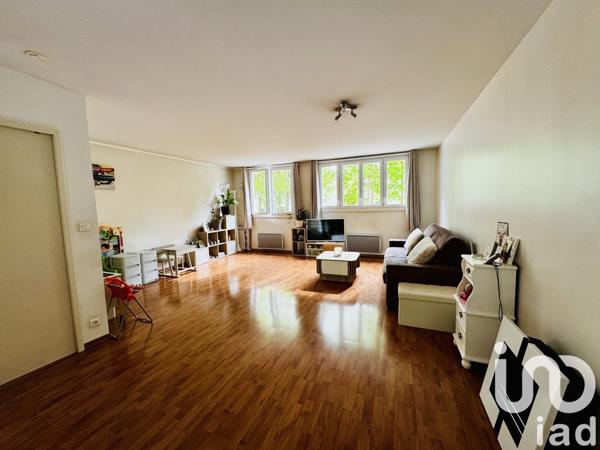 Appartement à vendre 4 pièces 84 m² Savigny-le-Temple