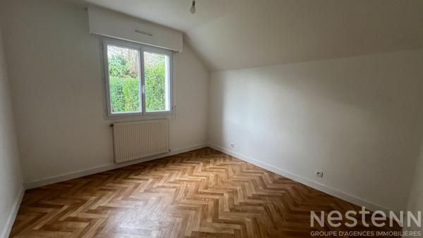 Appartement de type 4 avec jardin proche de la gare d'Auray