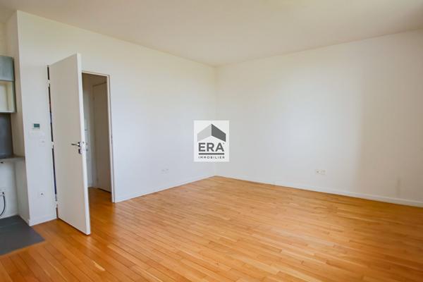Appartement Paris 1 pièce(s) 33 ,04m2
