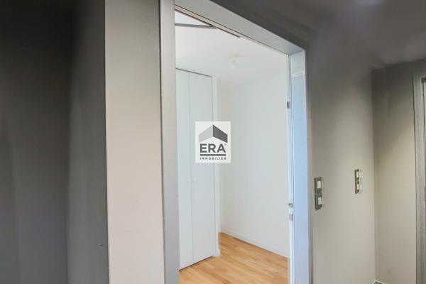 Appartement Paris 1 pièce(s) 33 ,04m2