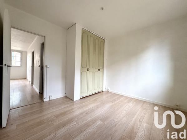 Appartement à vendre 3 pièces 57 m² Courbevoie