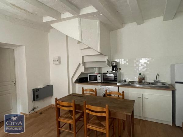 Location appartement Chinon (37500) 1 pièce 27.6m²