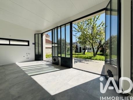 Maison à vendre 6 pièces 143 m² Saint-Maur-des-Fossés