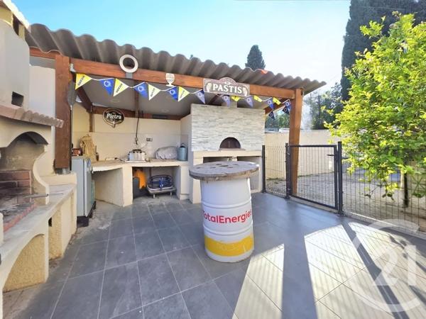 Maison à vendre  4 pièces - 125 m2 ST MITRE LES REMPARTS - 13