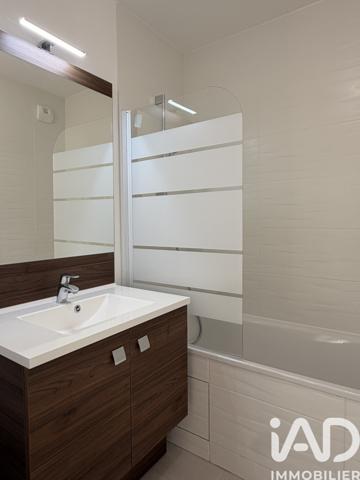 Location maison 5 pièces 93 m² Serris