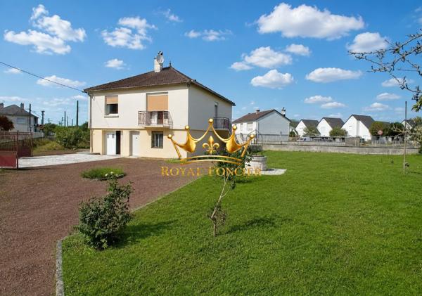 Maison proche des commodités, vus sur son jardin