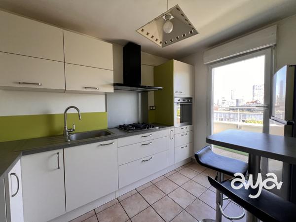 DUPLEX AVEC TERRASSE PLEIN SUD ET GARAGE DOUBLE