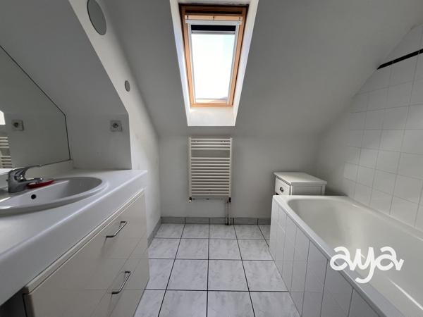 DUPLEX AVEC TERRASSE PLEIN SUD ET GARAGE DOUBLE