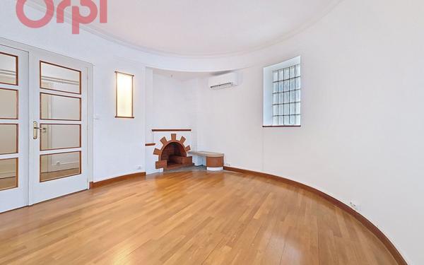 Appartement à vendre    4 pièces • 107,30 m2 Vichy