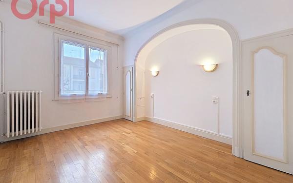 Appartement à vendre    4 pièces • 107,30 m2 Vichy