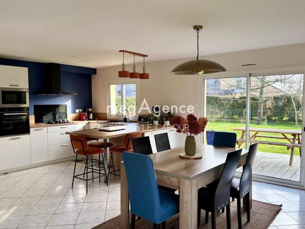 Maison à PLOEREN, 56880 - 5 pièces 123m²