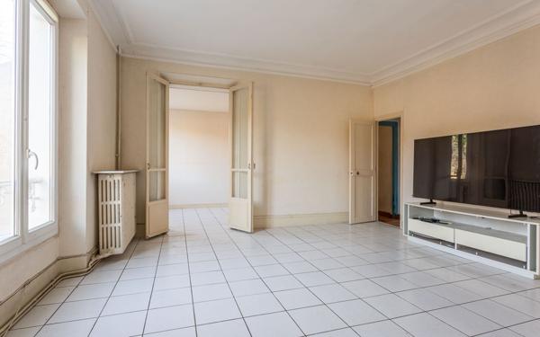 Appartement à vendre    3 pièces • 47,34 m2 Villeneuve-Saint-Georges
