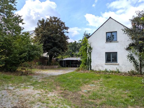 Maison 6 chambres et une dépendance