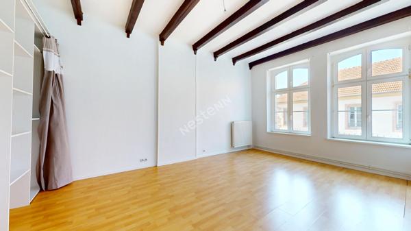 Appartement Saint Avold centre-ville- 3 pièce(s)- 2 chambres - 90 m2