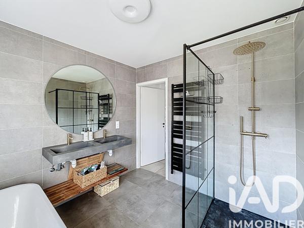 Maison à vendre 5 pièces 170 m² Richemont