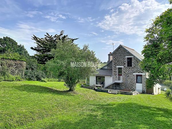 PROCHE DU PORT DE DAHOUET, MAISON DE CHARME AVEC APPARTEMENT INDEPENDANT