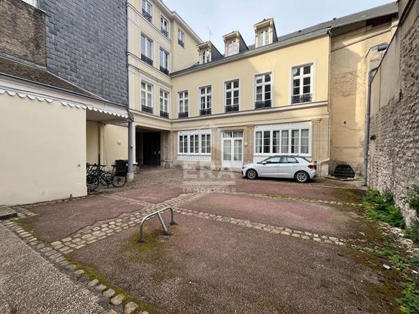 Immeuble Rouen deux lots 96.99 m2