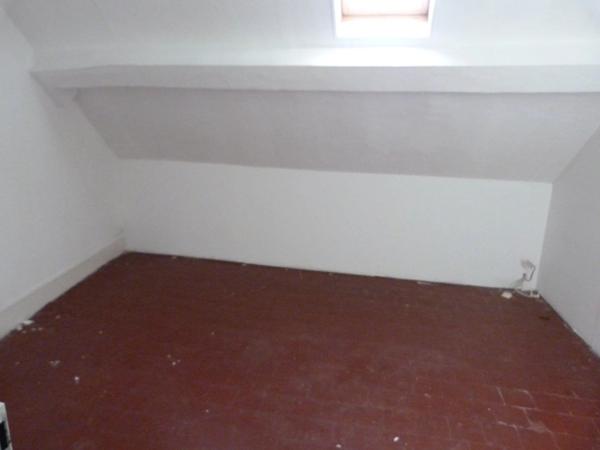 Vente                                                      Maison
                        
                     4 pièces                      70 m2                     à Vierzon
