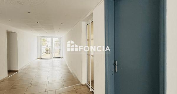 À vendre Studio 29.41 m² - Mantes-la-ville 78711