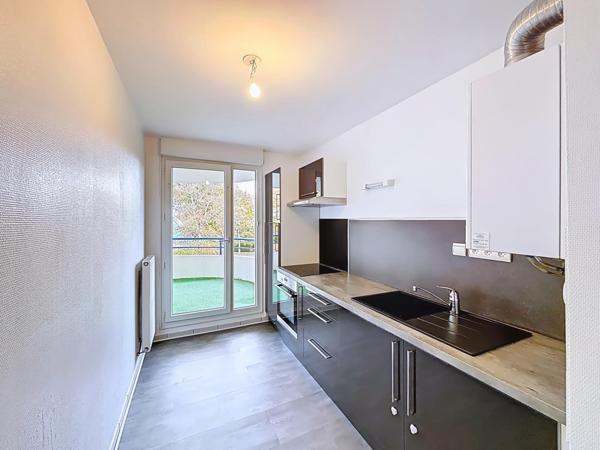 APPARTEMENT DE 50m2 à QUEULEU