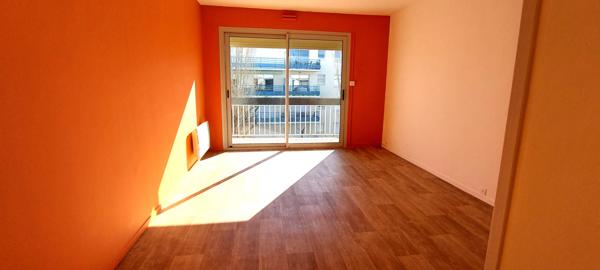Studio  1 pièce(s)  21.6 m²