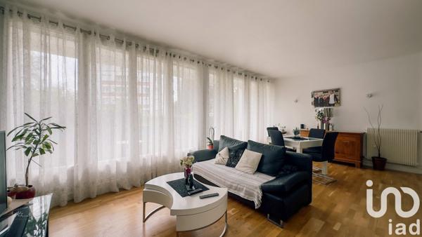 Appartement 5 pièces de 96 m² à Fontainebleau (77300)