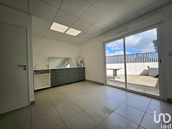 Bureaux à vendre 160 m² Aimargues