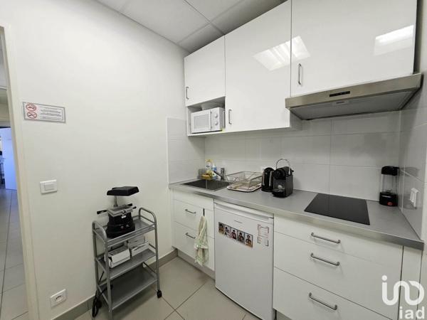 Bureaux à vendre 160 m² Aimargues