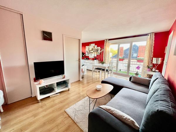 Appartement Pontoise 2 pièce(s) 46.71 m2 €208 000 ** - Référence 11099