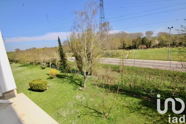 Appartement à vendre 3 pièces 63 m² Carrières-sous-Poissy