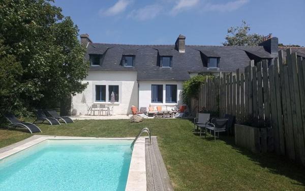 Maison à louer    5 pièces •  Porspoder