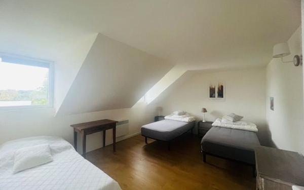 Maison à louer    5 pièces •  Porspoder