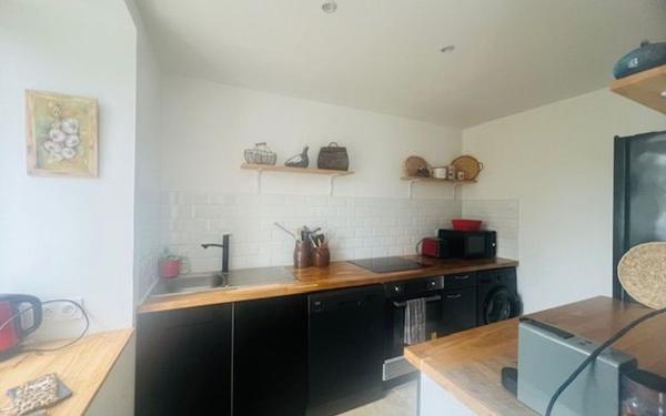 Maison à louer    5 pièces •  Porspoder