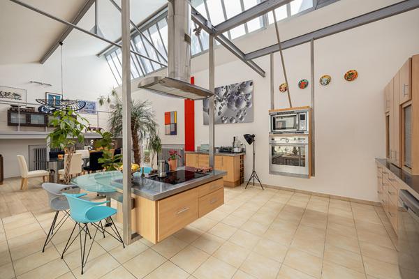 Loft intimiste à proximité immédiate de Lyon