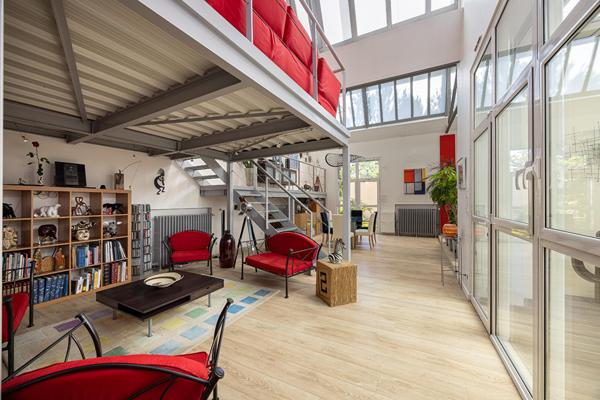 Loft intimiste à proximité immédiate de Lyon