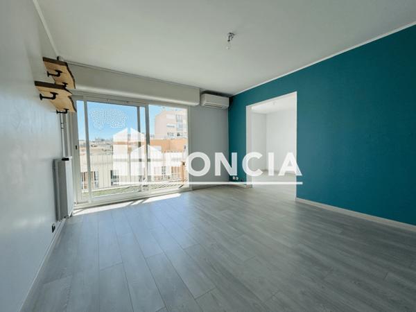 Location Appartement 4 pièces 78.28 m² - Toulon 83000