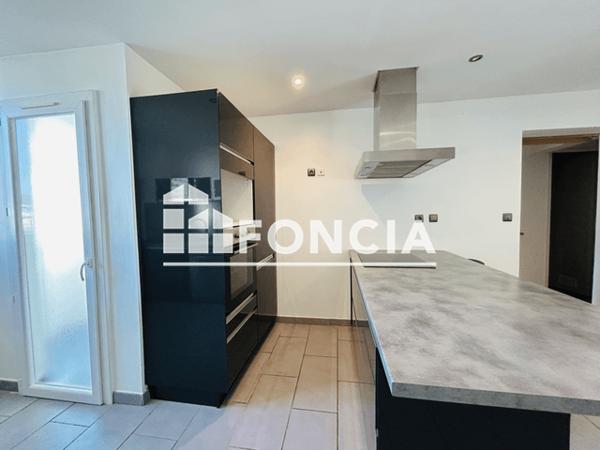 Location Appartement 4 pièces 78.28 m² - Toulon 83000