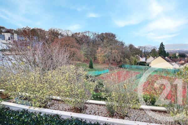 Appartement F5 à vendre  5 pièces - 110,82 m2 VAUJOURS - 93