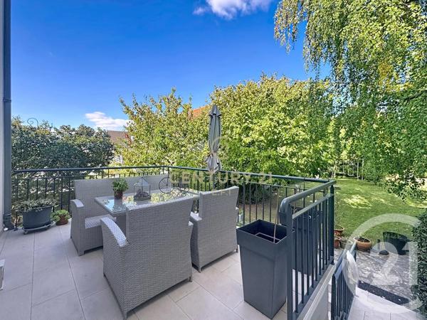 Maison à vendre  7 pièces - 172,05 m 2   LE PLESSIS TREVISE  - 94