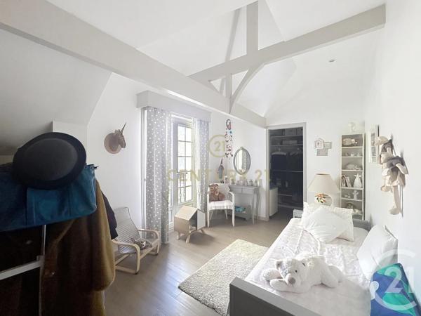 Maison à vendre  7 pièces - 172,05 m 2   LE PLESSIS TREVISE  - 94