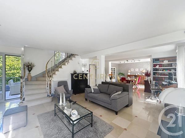 Maison à vendre  7 pièces - 172,05 m 2   LE PLESSIS TREVISE  - 94