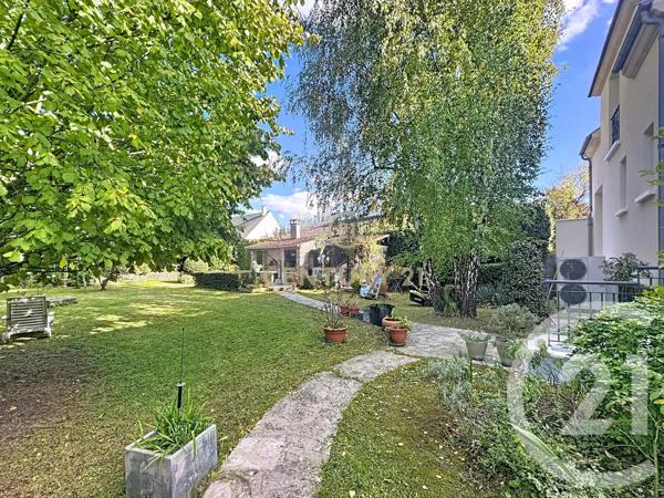 Maison à vendre  7 pièces - 172,05 m 2   LE PLESSIS TREVISE  - 94
