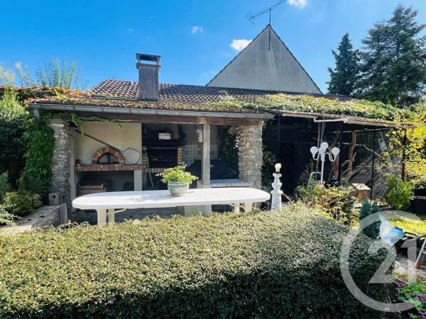 Maison à vendre  7 pièces - 172,05 m 2   LE PLESSIS TREVISE  - 94