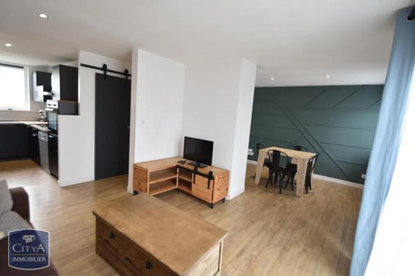 Appartement à louer 3 pièces 61.72m²